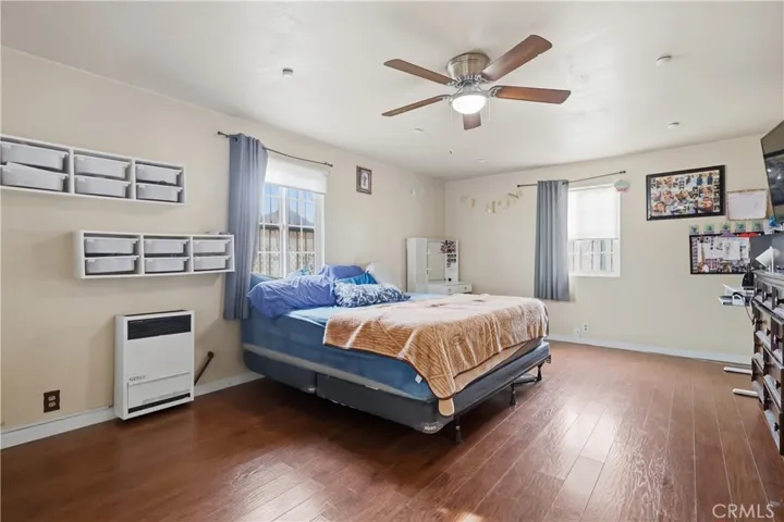440 W Cherry, Compton, California 90222
