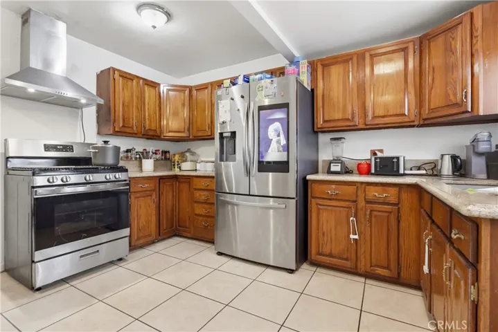 440 W Cherry, Compton, California 90222