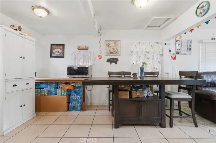 440 W Cherry, Compton, California 90222