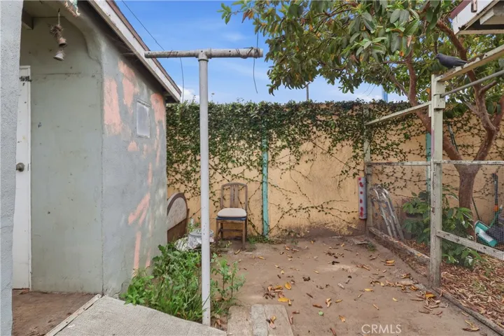 440 W Cherry, Compton, California 90222