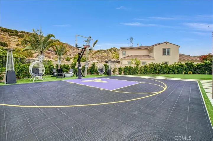 28163 Anvil Court, Valencia, California 91354