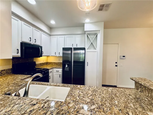 8313 E Arrowhead Way, Anaheim, California 92808