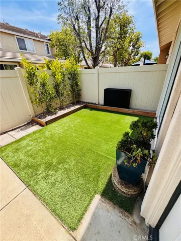 8313 E Arrowhead Way, Anaheim, California 92808
