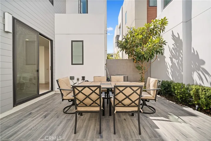 80 Ballast, Tustin, California 92782