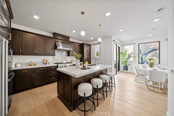 80 Ballast, Tustin, California 92782
