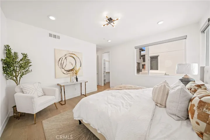 80 Ballast, Tustin, California 92782