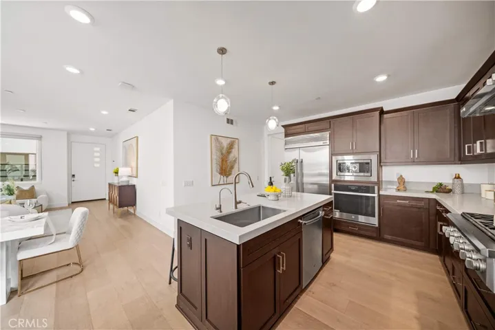 80 Ballast, Tustin, California 92782