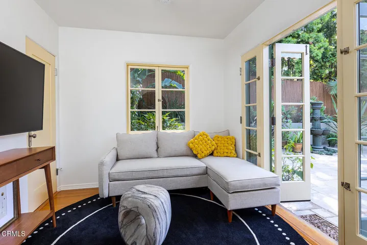 3177 Lake Hollywood Dr 016-mls