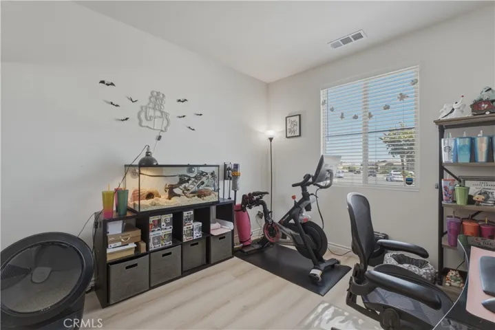 13097 Saratoga, Hesperia, California 92344