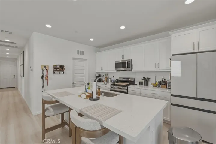 13097 Saratoga, Hesperia, California 92344