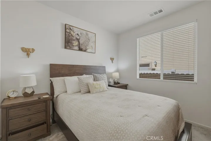 13097 Saratoga, Hesperia, California 92344