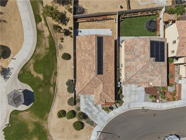 13097 Saratoga, Hesperia, California 92344