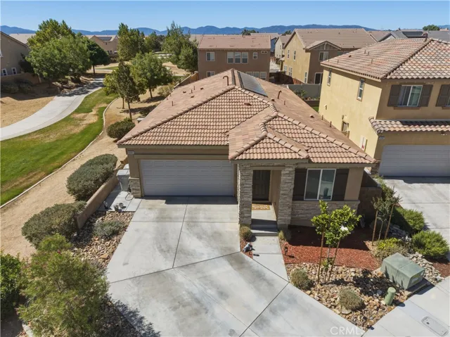 13097 Saratoga, Hesperia, California 92344