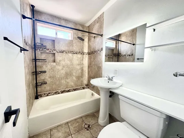2757 Preece, San Diego, California 92111