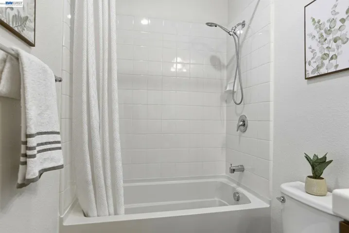 640 Turnbuckle Dr 1611, Redwood City, California 94063