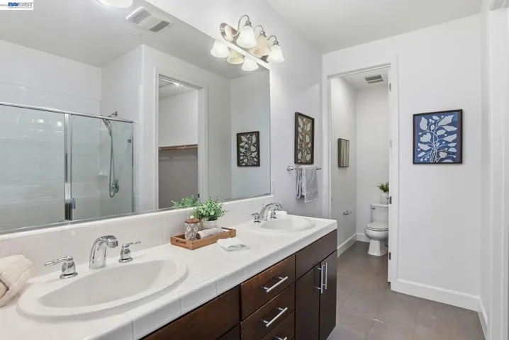 640 Turnbuckle Dr 1611, Redwood City, California 94063