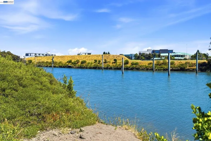 640 Turnbuckle Dr 1611, Redwood City, California 94063