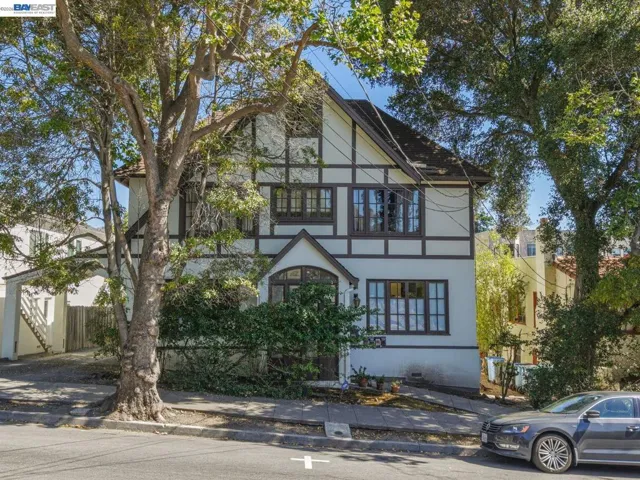 2366 Cedar St 3, Berkeley, California 94708