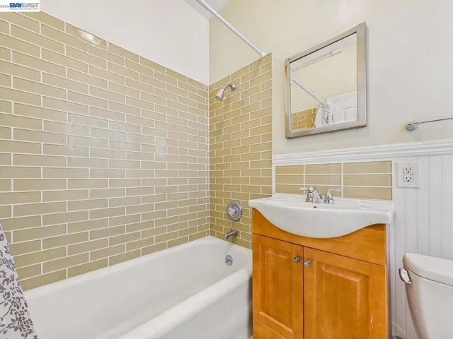 2366 Cedar St 3, Berkeley, California 94708