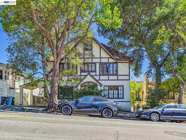 2366 Cedar St 3, Berkeley, California 94708