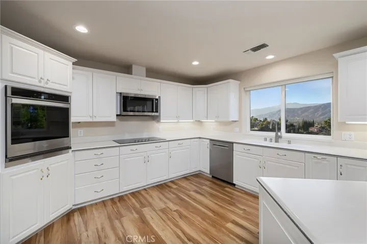 705 Beaverbrook, Glendora, California 91740