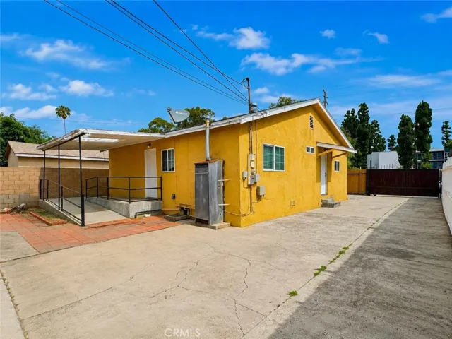1920 W Spring, Long Beach, California 90810