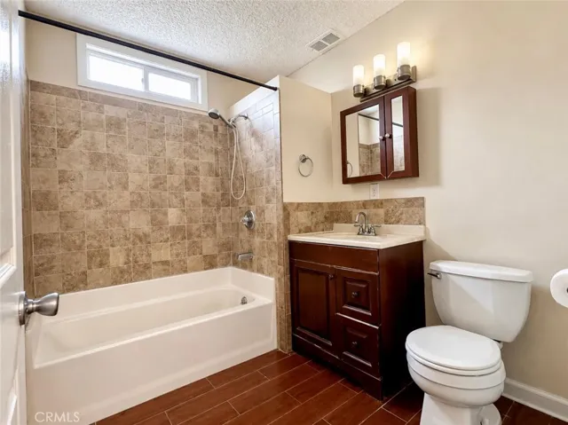 1920 W Spring, Long Beach, California 90810