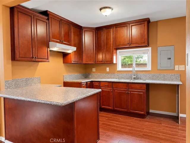 1920 W Spring, Long Beach, California 90810