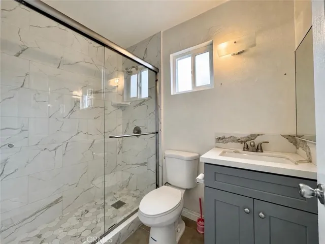 1920 W Spring, Long Beach, California 90810