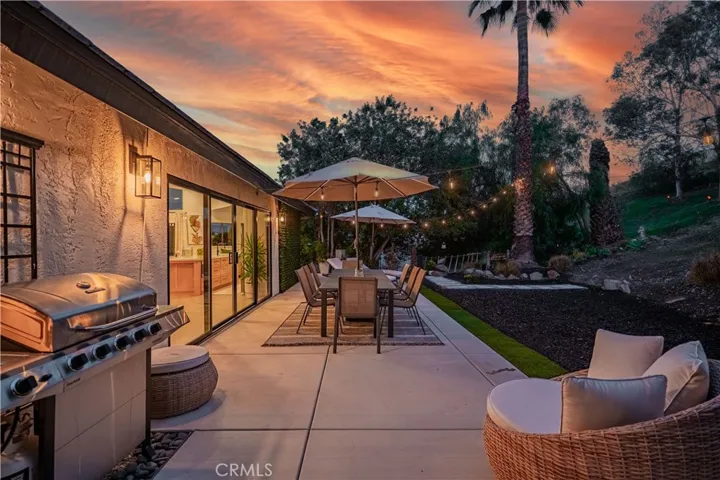 22207 Vacation, Canyon Lake, California 92587