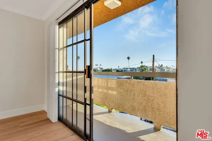 1520 N Vista Street 203, Los Angeles, California 90046
