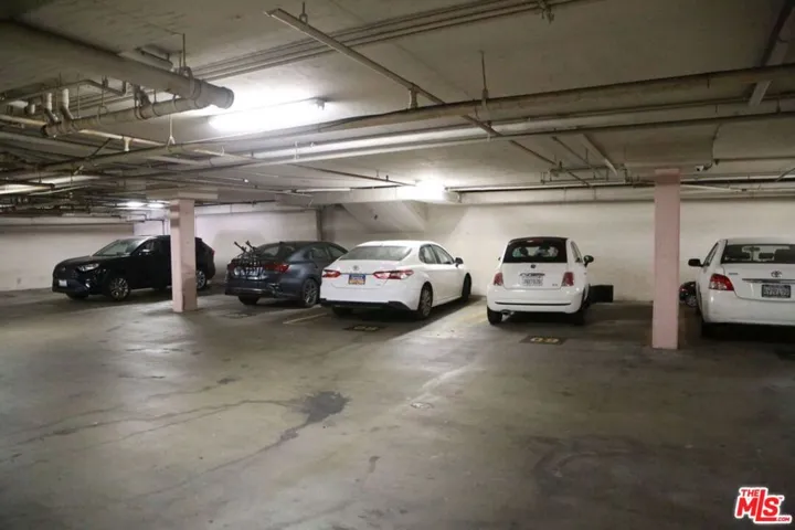1520 N Vista Street 203, Los Angeles, California 90046