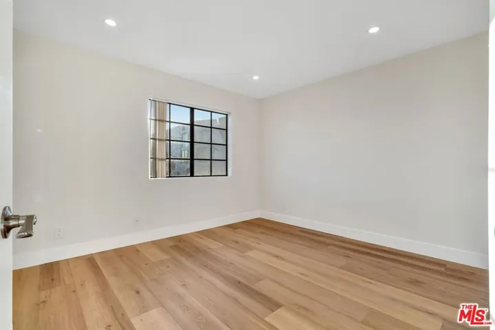 1520 N Vista Street 203, Los Angeles, California 90046