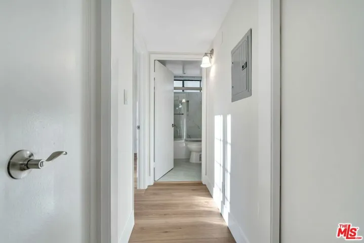1520 N Vista Street 203, Los Angeles, California 90046