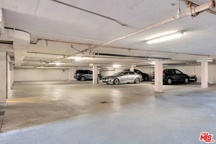 1520 N Vista Street 203, Los Angeles, California 90046