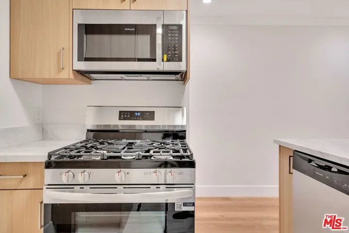 1520 N Vista Street 203, Los Angeles, California 90046