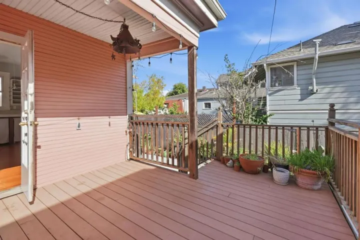 225 Union Street, Santa Cruz, California 95060