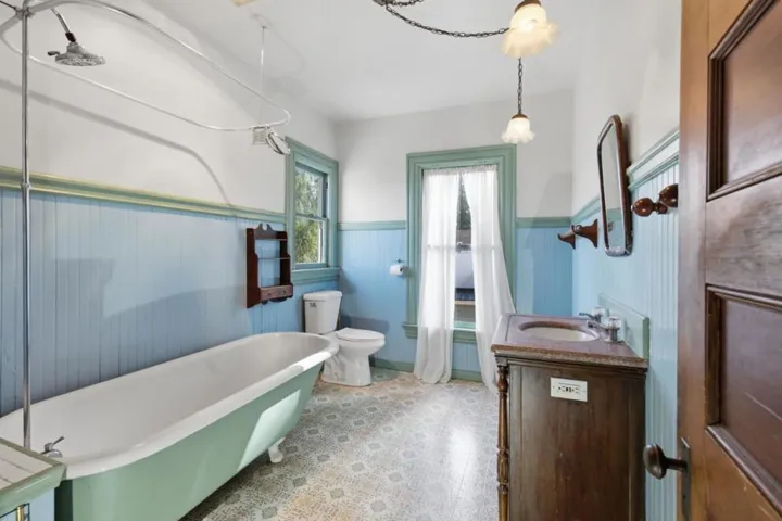 225 Union Street, Santa Cruz, California 95060