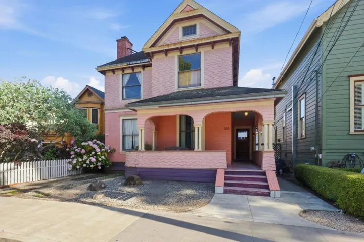 225 Union Street, Santa Cruz, California 95060