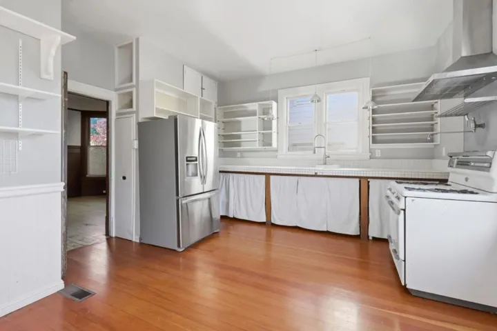 225 Union Street, Santa Cruz, California 95060