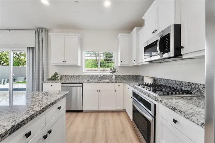 24248 Bay Laurel Avenue, Murrieta, California 92562