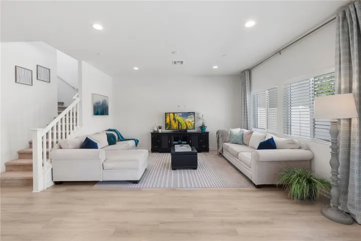 24248 Bay Laurel Avenue, Murrieta, California 92562