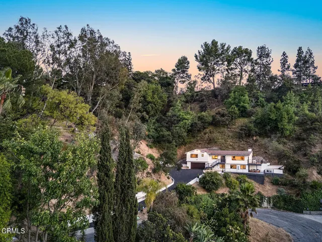 981 Glen Oaks Blvd 056-mls