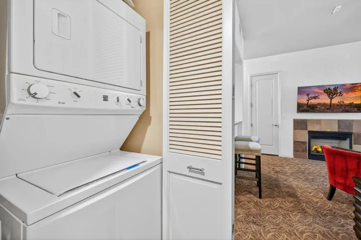 Stacked Washer/Dryer