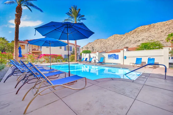 Satellite Community Pool and Hot Tub