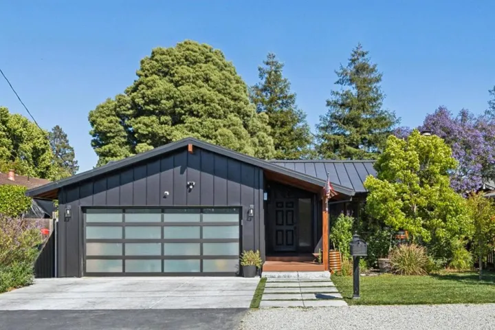 774 7th Avenue, Redwood City, California 94063