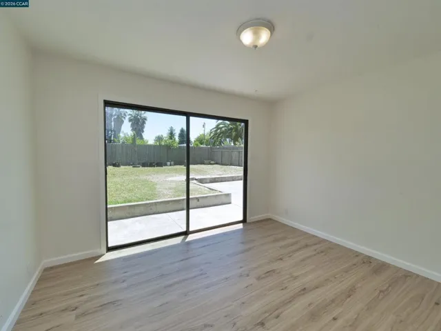 1156 Santa Barbara Dr, Santa Rosa, California 95404
