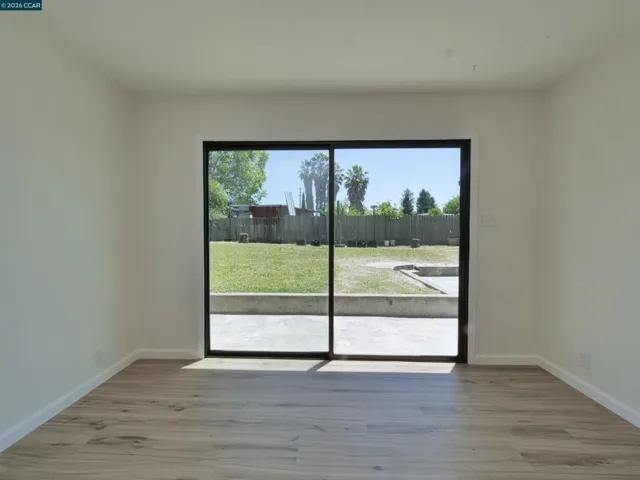 1156 Santa Barbara Dr, Santa Rosa, California 95404