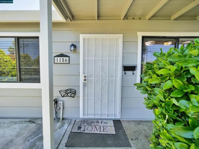 1156 Santa Barbara Dr, Santa Rosa, California 95404