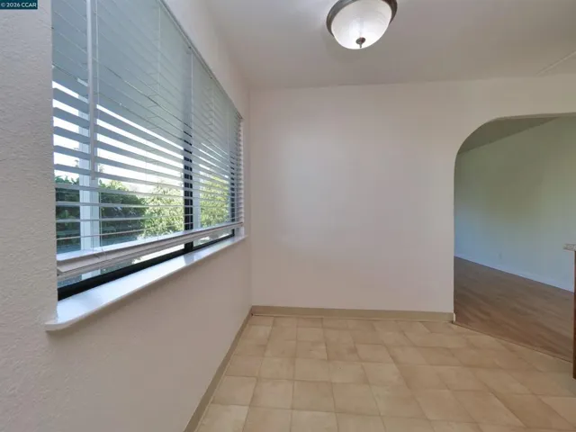 1156 Santa Barbara Dr, Santa Rosa, California 95404